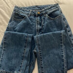 Baggy jeans